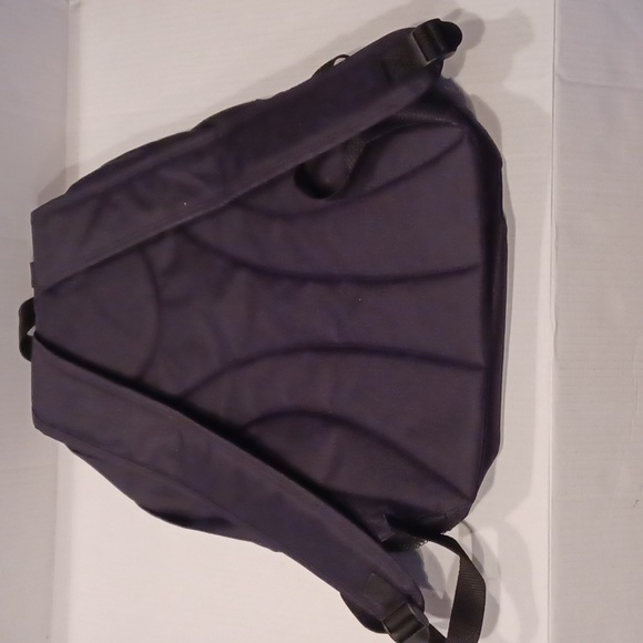 4/$80 New Black Full-Size Double Zippered Backpack - Picture 2 of 5